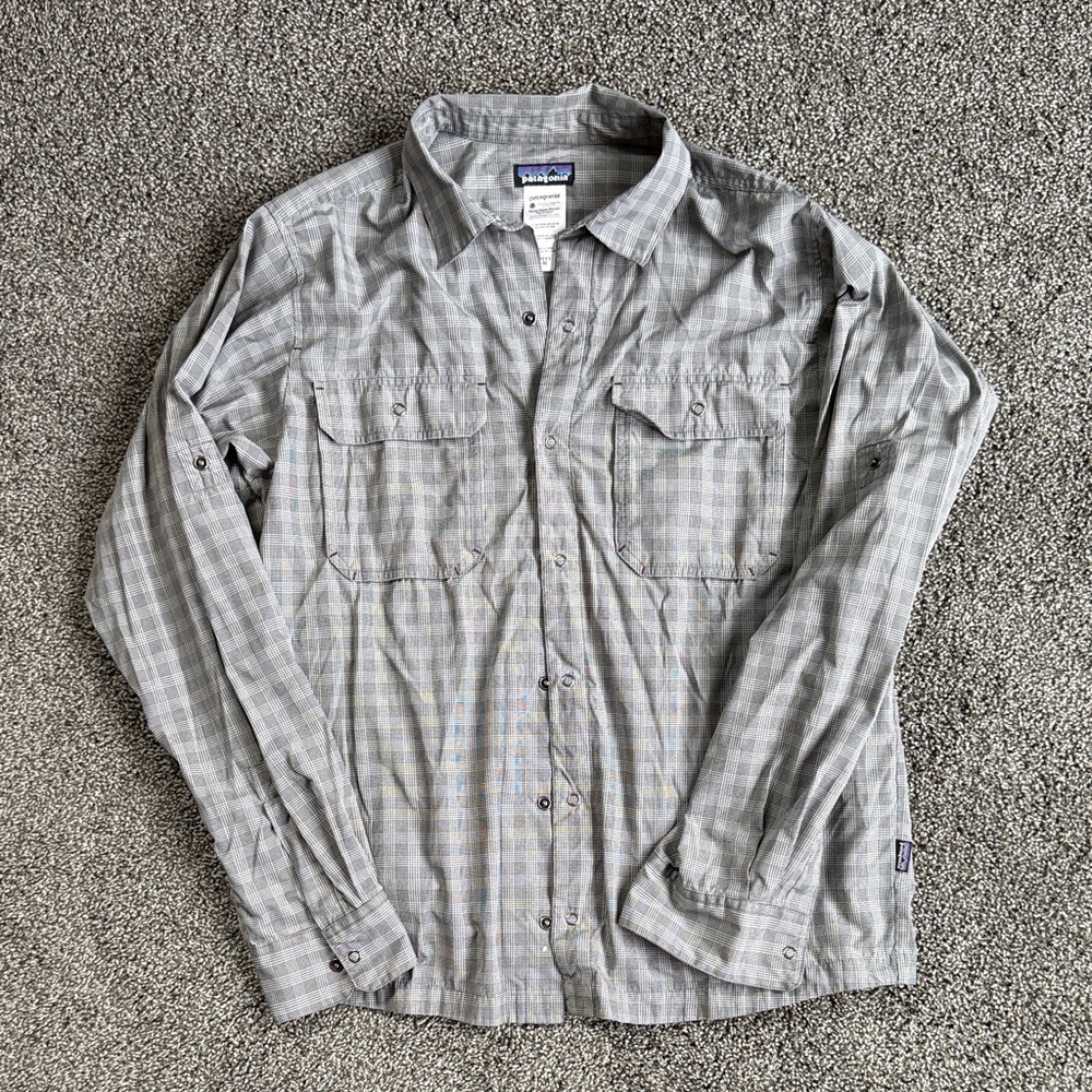Patagonia Gray Casual Button Down Shirt
